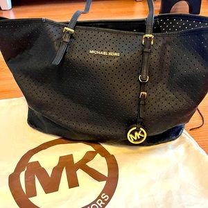 Micheal Kors Tote